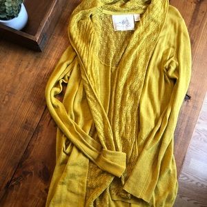 Beautiful mustard sweater